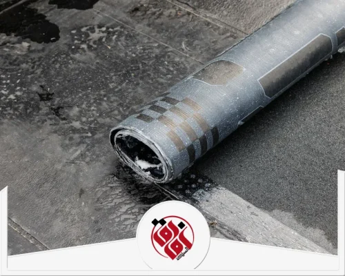 الأجهزة المستخدمة في عزل الأسطح بالقطيف 0559915333 شركة أفاق المملكة لفة عزل بيتوميني تُفرد على السطح لتكوين طبقة مقاومة للمياه والرطوبة.